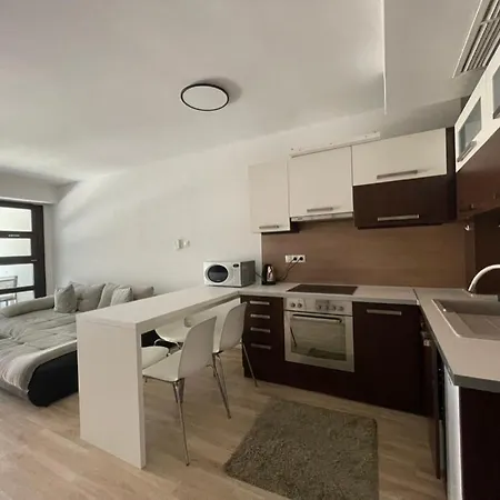 Jokai24 Apartament *