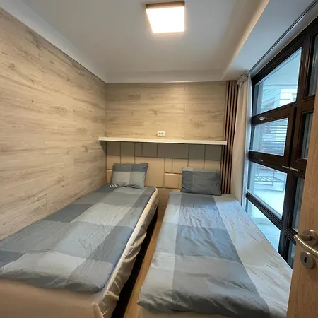 Apartament Jokai24 *