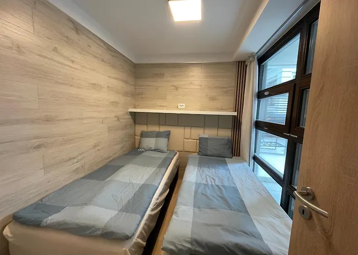 Apartament Jokai24 *